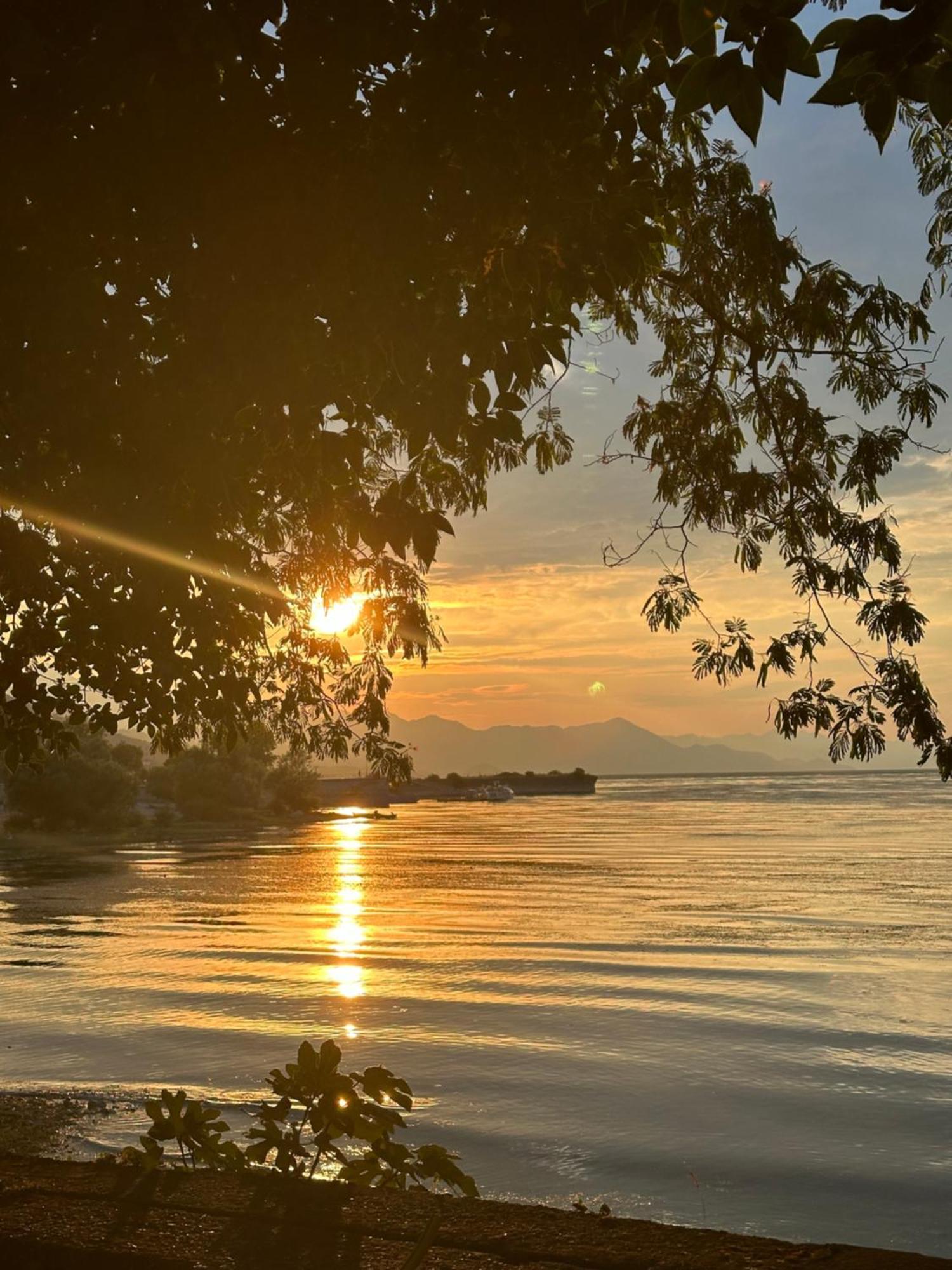 Lake Escape Villa Shiroke Shkodër Dış mekan fotoğraf